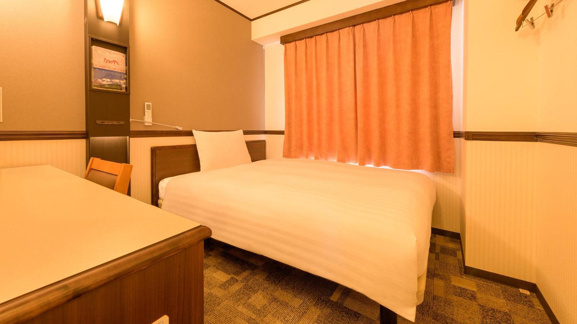 Toyoko Inn Toyama-Eki Shinkansen-Guchi No.2 חדר תמונה